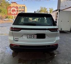 جیپ گراند شیرۆکی